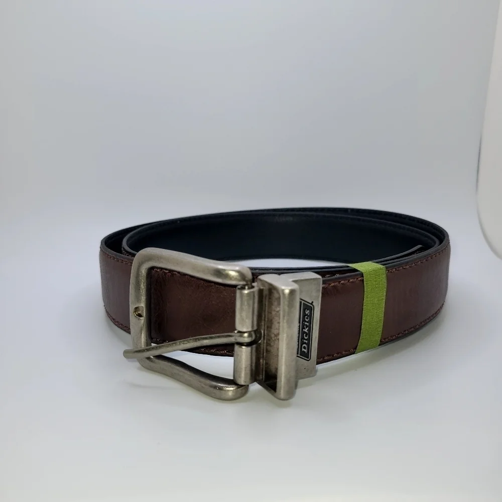 Genuine Dickies Size 44 Brown Leather Belt